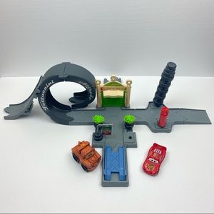 Mattel Disney Cars Luigi’s Loop Playset with Lightning McQueen